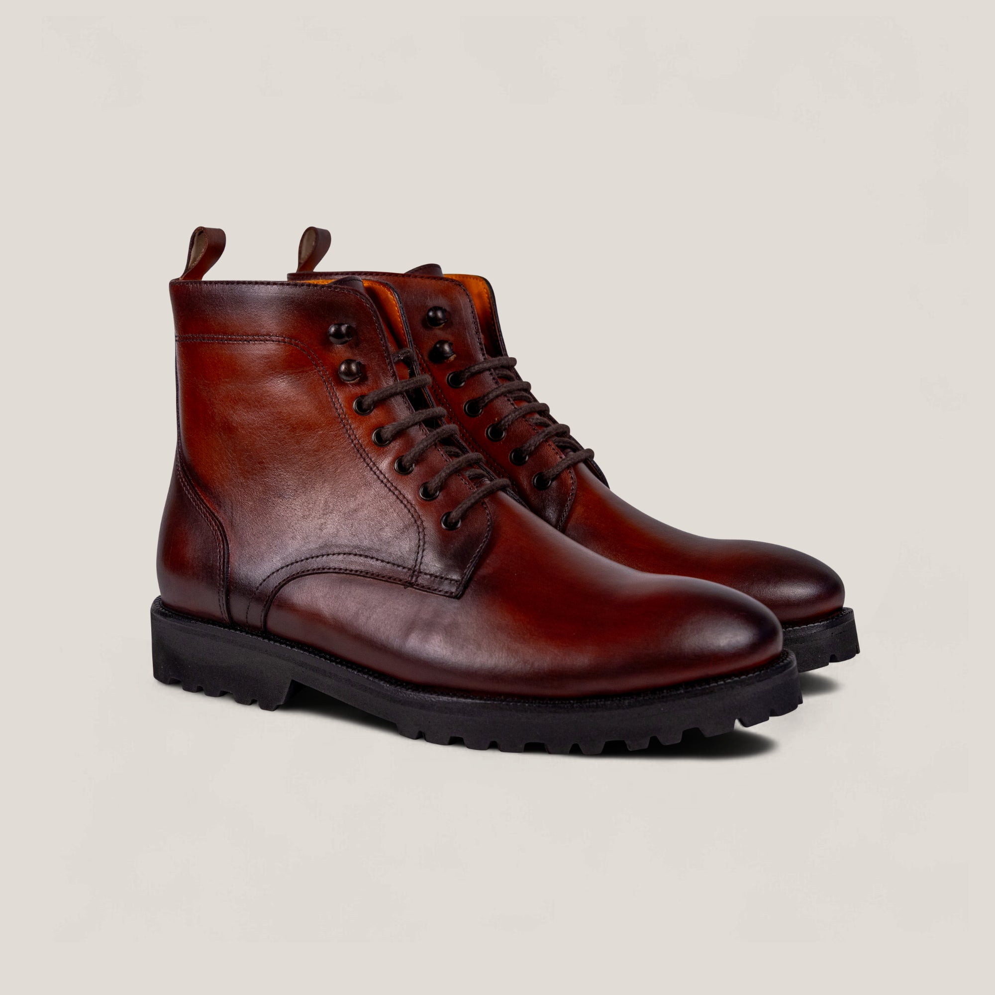 Bolzano24 - Cognacbraunes Patinaleder - Stiefel