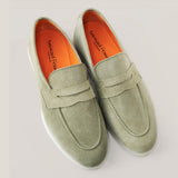 Portofino - Bambusgrünes Wildleder - Penny Loafers
